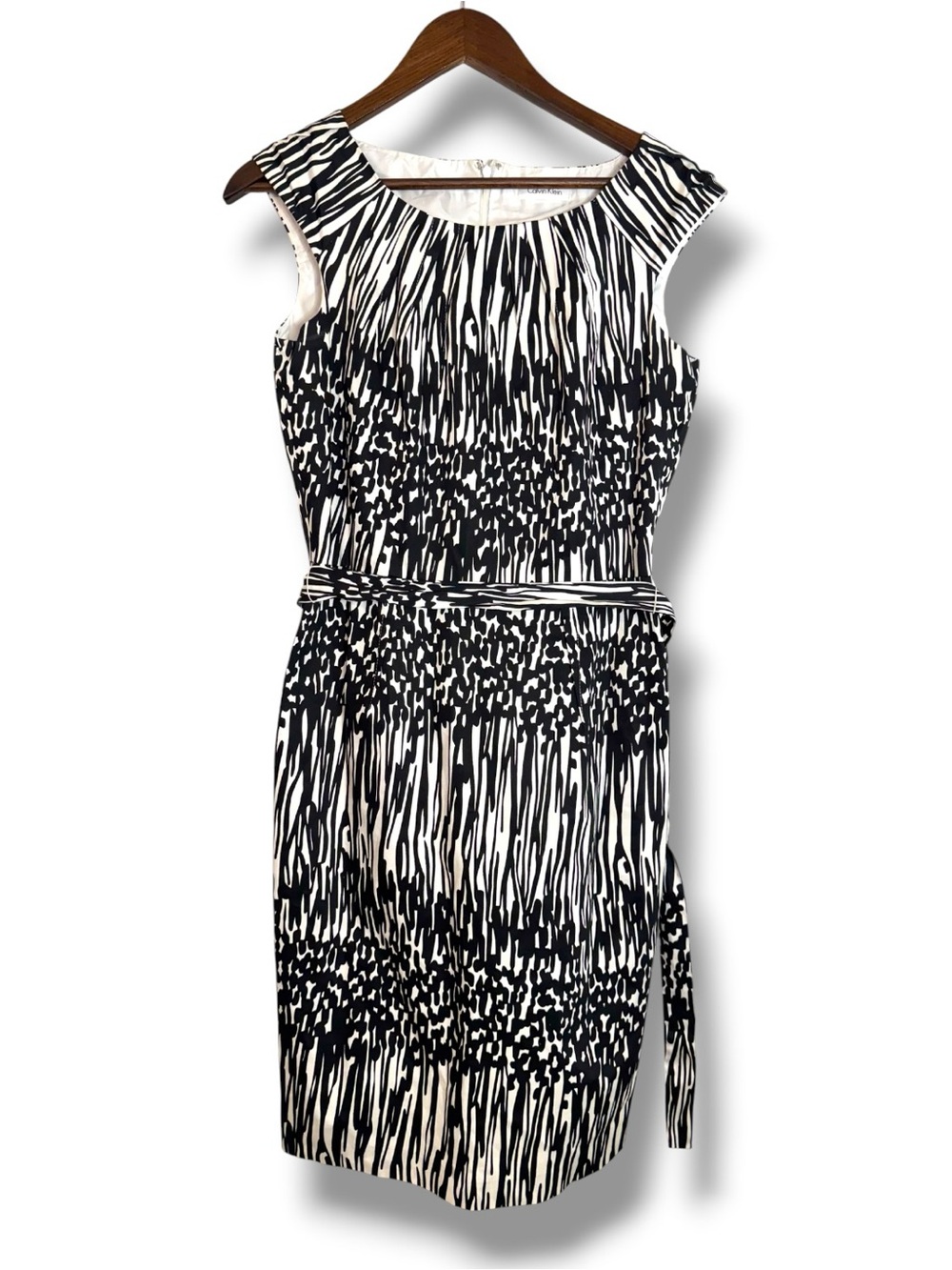 Calvin Klein Black & White Abstract Print Sheath Dress Size Medium Career Formal